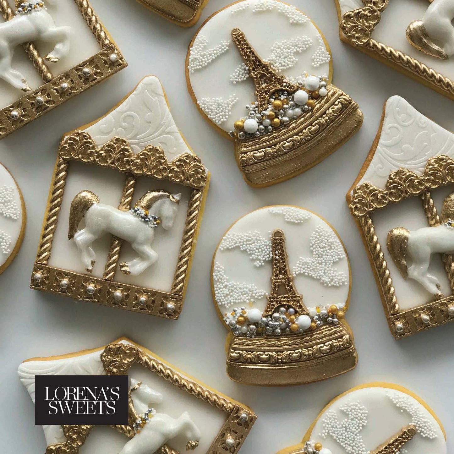 Cookie_Decoration_Kit_Carousel_and_Snow_Globe_by_Lorena_s_Sweets