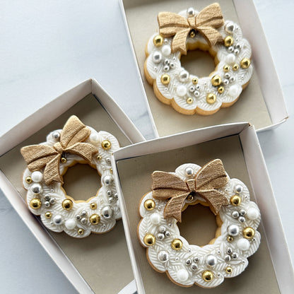 Single_Christmas_Wreath_by_Lorena_s_Sweets_05