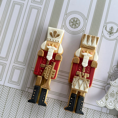 MUSICAL NUTCRACKER DUO SINGLE