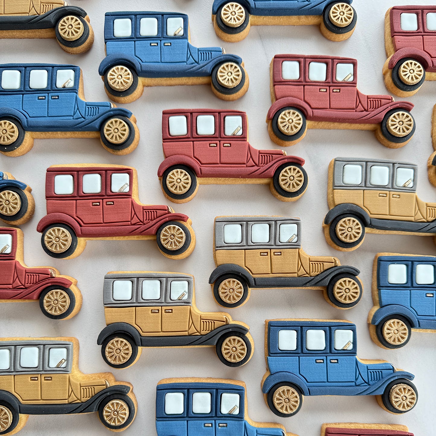 VINTAGE CAR SINGLE