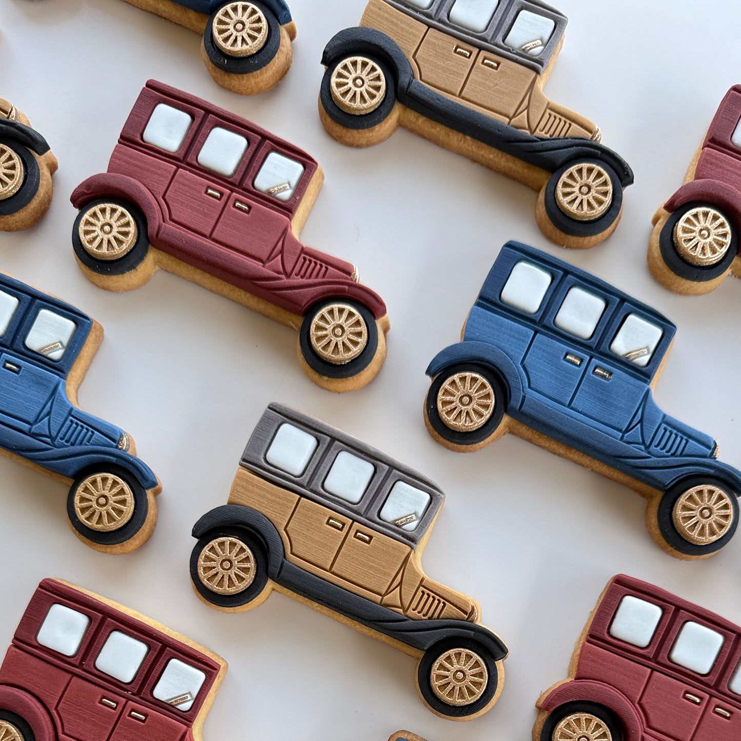 VINTAGE CAR SINGLE